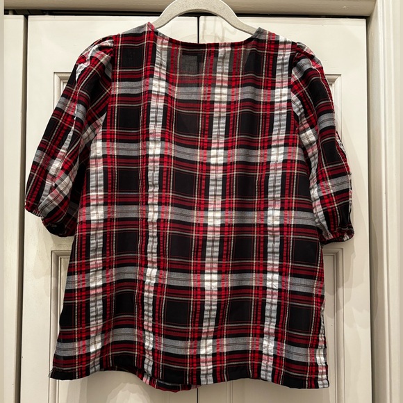 Loft, seersucker red, black & white v neck short elastic puff sleeve, XS - Picture 2 of 12